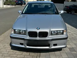 Silber Gebraucht 1996 BMW 320 M Sport Limousine | 7.500 € (Teuer)