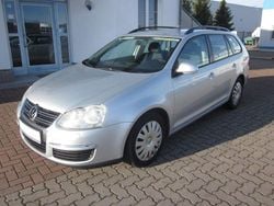 Silber Gebraucht 2008 VW Golf V Trendline Kombi | 2.999 € (Etwas zu teuer)