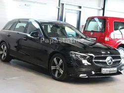 Schwarz Gebraucht 2023 Mercedes C200 Avantgarde Limousine | 29.990 € (Superpreis)