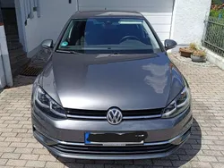 Grau Gebraucht 2017 VW Golf VII Sound Limousine | 18.500 € (Fairer Preis)
