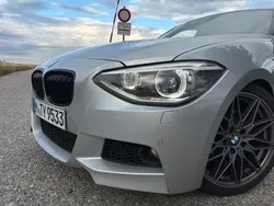 Silber Gebraucht 2013 BMW 125 M Sport Kleinwagen | 13.000 €