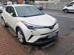 Weiß Gebraucht 2017 Toyota C-HR SUV | 11.900 €