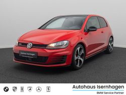 Rot Gebraucht 2016 VW Golf VII Sound Limousine | 16.999 € (Fairer Preis)