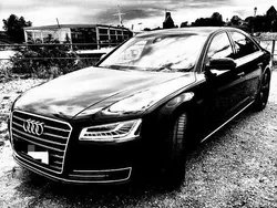 Schwarz Gebraucht 2014 Audi A8 Ambiente Limousine | 33.500 € (Etwas zu teuer)