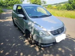 Silber Gebraucht 2005 VW Fox Kleinwagen | 1.200 € (Guter Preis)
