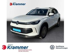 Weiß Gebraucht 2024 VW Tiguan Life SUV | 38.340 € (Teuer)