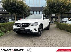 Weiß Gebraucht 2021 Mercedes GLC300e Night SUV | 35.770 € (Fairer Preis)
