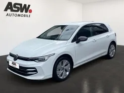 Pure white Gebraucht 2025 VW Golf VIII Goal Limousine | 31.970 € (Superpreis)