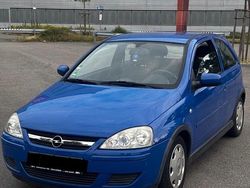 Blau Gebraucht 2006 Opel Corsa Kleinwagen | 800 €