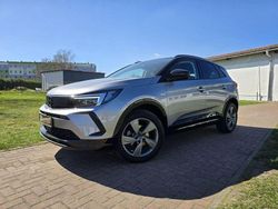 Quarz silber metallic Gebraucht 2023 Opel Grandland X SUV | 23.990 € (Fairer Preis)