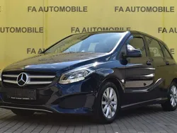 Blau Gebraucht 2018 Mercedes B180 Van / Kleinbus | 10.500 € (Superpreis)