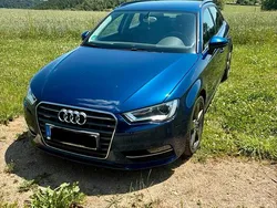 Blau Gebraucht 2015 Audi A3 Kleinwagen | 12.500 € (Fairer Preis)