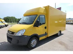Gelb Gebraucht 2010 Iveco Daily Van | 9.401 € (Fairer Preis)