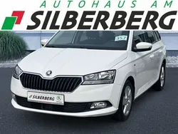 Weiß Gebraucht 2021 Skoda Fabia Ambition Kombi | 14.349 € (Guter Preis)