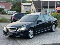 Schwarz Gebraucht 2009 Mercedes E350 Limousine | 10.900 € (Fairer Preis)