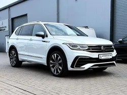 Weiß Gebraucht 2022 VW Tiguan Allspace R-line SUV | 36.950 € (Fairer Preis)