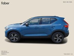 Blau Gebraucht 2024 Volvo XC40 Plus SUV | 35.900 € (Guter Preis)