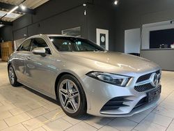 Silber Gebraucht 2020 Mercedes A200 AMG line Limousine | 24.990 € (Fairer Preis)