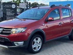 Rot Gebraucht 2014 Dacia Sandero Prestige Kleinwagen | 5.499 € (Guter Preis)