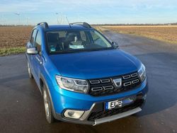 Blau Gebraucht 2019 Dacia Sandero Prestige SUV | 10.400 € (Fairer Preis)