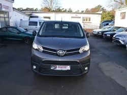Grau Gebraucht 2017 Toyota Proace Comfort Van | 9.690 €