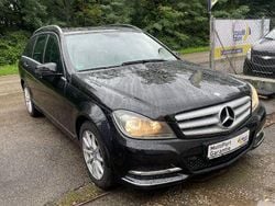 Schwarz Gebraucht 2012 Mercedes C200 Avantgarde Limousine | 8.450 € (Guter Preis)