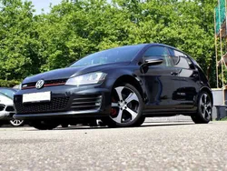 Grau Gebraucht 2016 VW Golf VII GTI Limousine | 22.500 € (Fairer Preis)