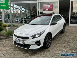 Deluxeweiss (weiß) Gebraucht 2022 Kia XCeed Black Xdition SUV | 24.980 € (Guter Preis)