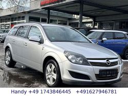 Silber Gebraucht 2010 Opel Astra Edition Kombi | 2.290 € (Fairer Preis)