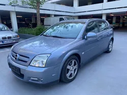 Grau Gebraucht 2004 Opel Signum Kombi | 1.600 € (Guter Preis)