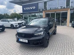 Schwarz Gebraucht 2025 Volvo XC40 Plus SUV | 39.300 € (Etwas zu teuer)