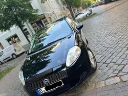 Schwarz Gebraucht 2006 Fiat Punto Kleinwagen | 1.900 €