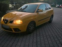 Gelb Gebraucht 2007 Seat Ibiza Kleinwagen | 600 € (Fairer Preis)
