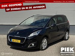 Schwarz Gebraucht 2016 Peugeot 5008 Allure Van / Kleinbus | 6.799 € (Fairer Preis)