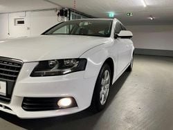 Weiß Gebraucht 2011 Audi A4 Sport Kombi | 10.500 € (Fairer Preis)