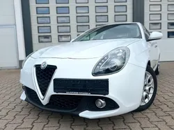 Colore esterno (alfa weiss) Gebraucht 2016 Alfa Romeo Giulietta Super Kleinwagen | 7.900 € (Fairer Preis)