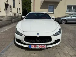 Weiß Gebraucht 2016 Maserati Ghibli Coupé | 19.900 € (Fairer Preis)