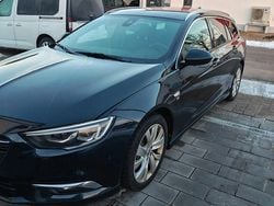 Blau Gebraucht 2017 Opel Insignia Innovation Limousine | 15.000 € (Guter Preis)