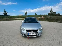Grau Gebraucht 2008 VW Eos Cabrio | 3.500 €