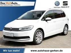Pure white Gebraucht 2022 VW Touran Active Van / Kleinbus | 28.970 € (Fairer Preis)