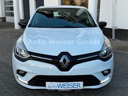 Weiß Gebraucht 2018 Renault Clio IV LIMITED Kleinwagen | 8.900 €