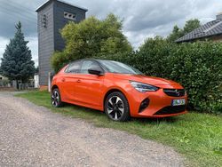 Orange Gebraucht 2022 Opel Corsa-e Elegance Kleinwagen | 11.500 € (Guter Preis)