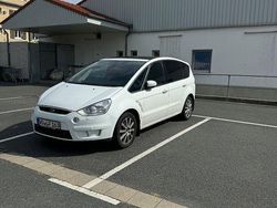 Weiß Gebraucht 2010 Ford S-MAX Titanium Van / Kleinbus | 4.999 € (Fairer Preis)