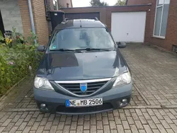 Schwarz Gebraucht 2007 Dacia Logan Limousine | 2.850 € (Teuer)