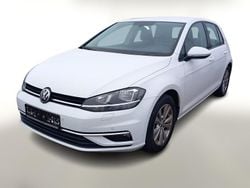 Weiss Gebraucht 2019 VW Golf VII Limousine | 18.788 € (Fairer Preis)