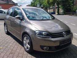 Kaschmirbraun metallic Gebraucht 2010 VW Golf Plus Cross Team Van / Kleinbus | 7.999 € (Fairer Preis)