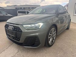 Grau Gebraucht 2020 Audi A1 Sportback S-Line Kleinwagen | 24.990 € (Etwas zu teuer)