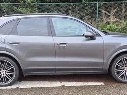 Bronze Gebraucht 2019 Porsche Cayenne SUV | 54.000 €