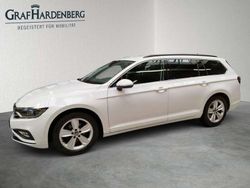 Weiß Gebraucht 2022 VW Passat Business Kombi | 22.530 € (Guter Preis)