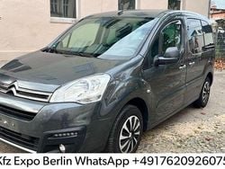 Grau Gebraucht 2017 Citroën Berlingo SELECTION Van / Kleinbus | 6.950 € (Superpreis)